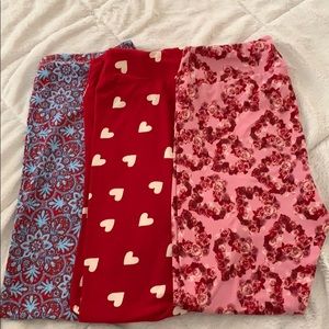 Lot of 3 Valentines LuLaRoe Leggings - TC